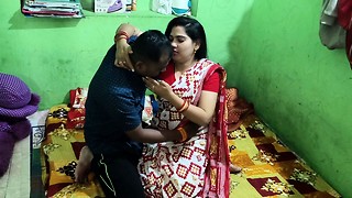 Hot Bengali village housewife fucking stiff with her devar, Bengali real housewife fucking